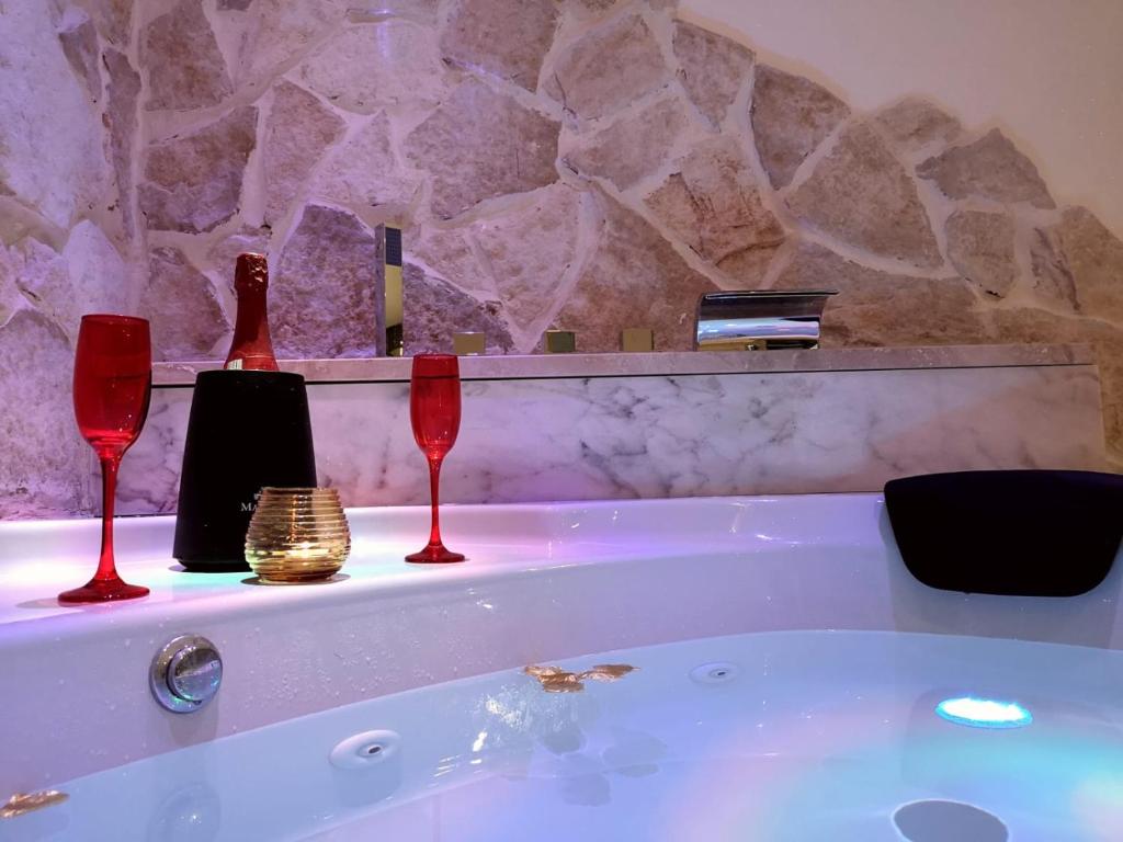 villa mina con vasca idromassaggio - Ferienhaus
