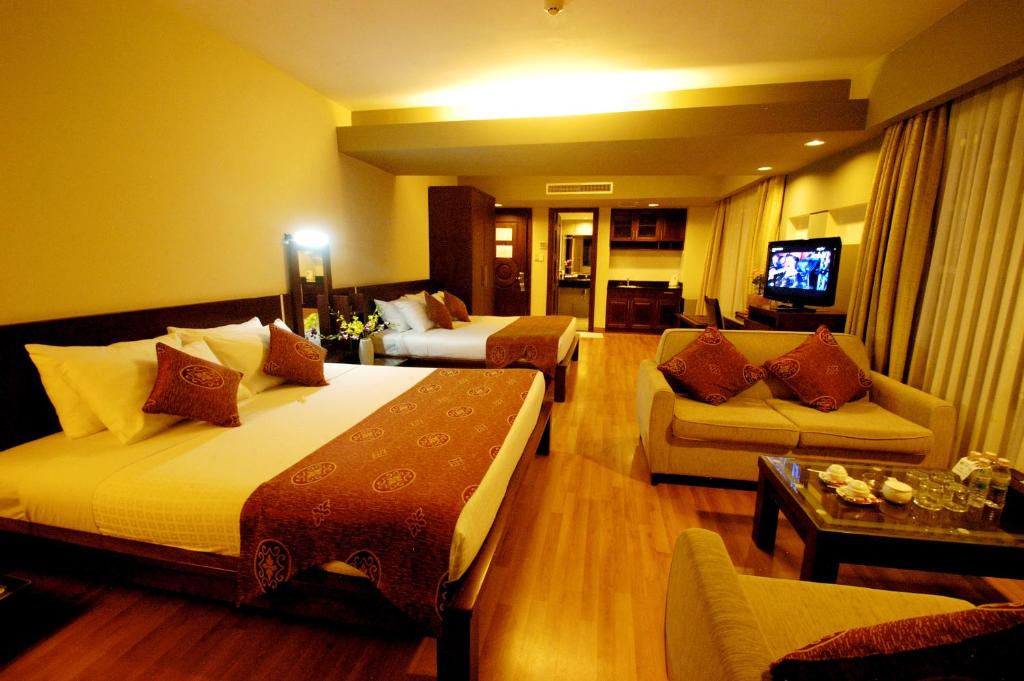 Asia Paradise Hotel - Family Junior Suite