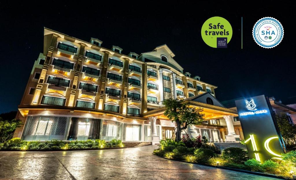Budova, kde se hotel nachází