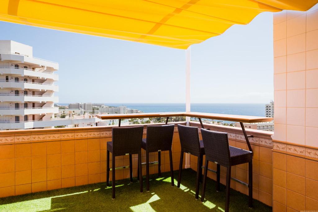 A general sea view or a sea view taken from Az apartmant