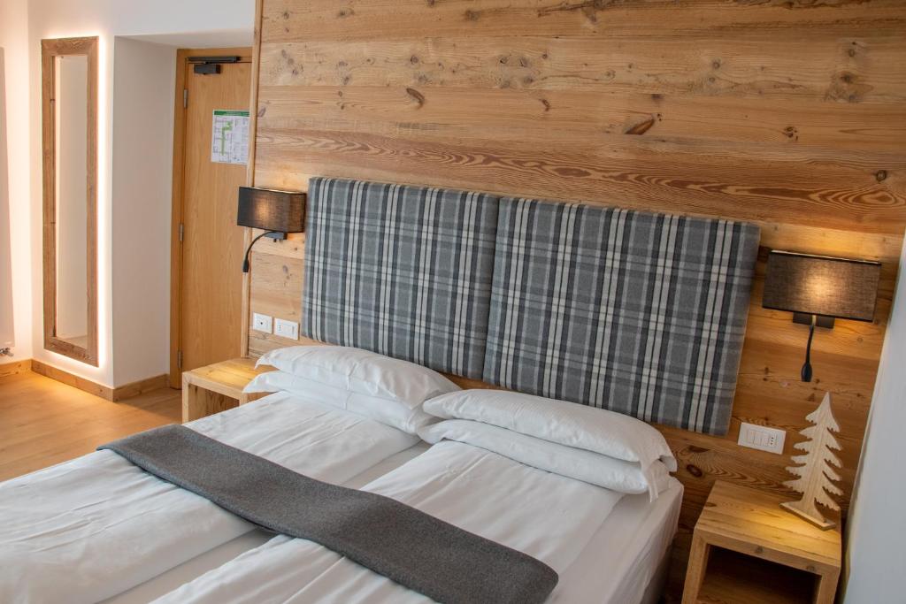 Posteľ alebo postele v izbe v ubytovaní Hotel Due Spade