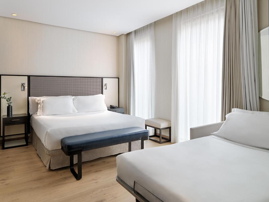 H10 Art Gallery 4* Sup - Resim 45