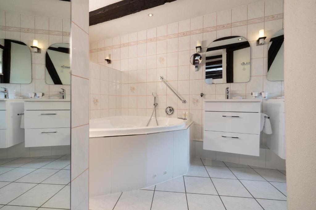 Hotel Restaurant Le Maréchal - Teritoria - 17