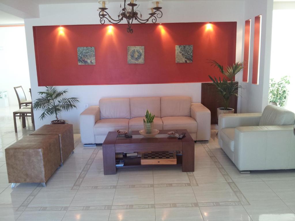 Posezení v ubytování Ostria Hotel