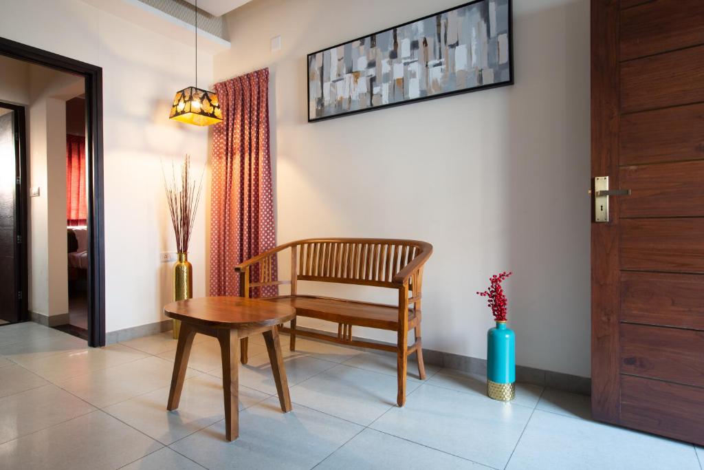 Sarvam Serviced Apartment - Deluxe Room