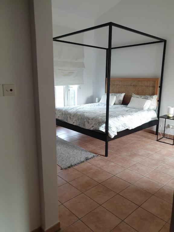 Postel nebo postele na pokoji v ubytování Cherrywood House