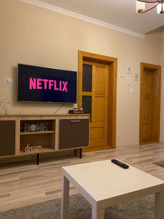 Central House Oradea - Housity