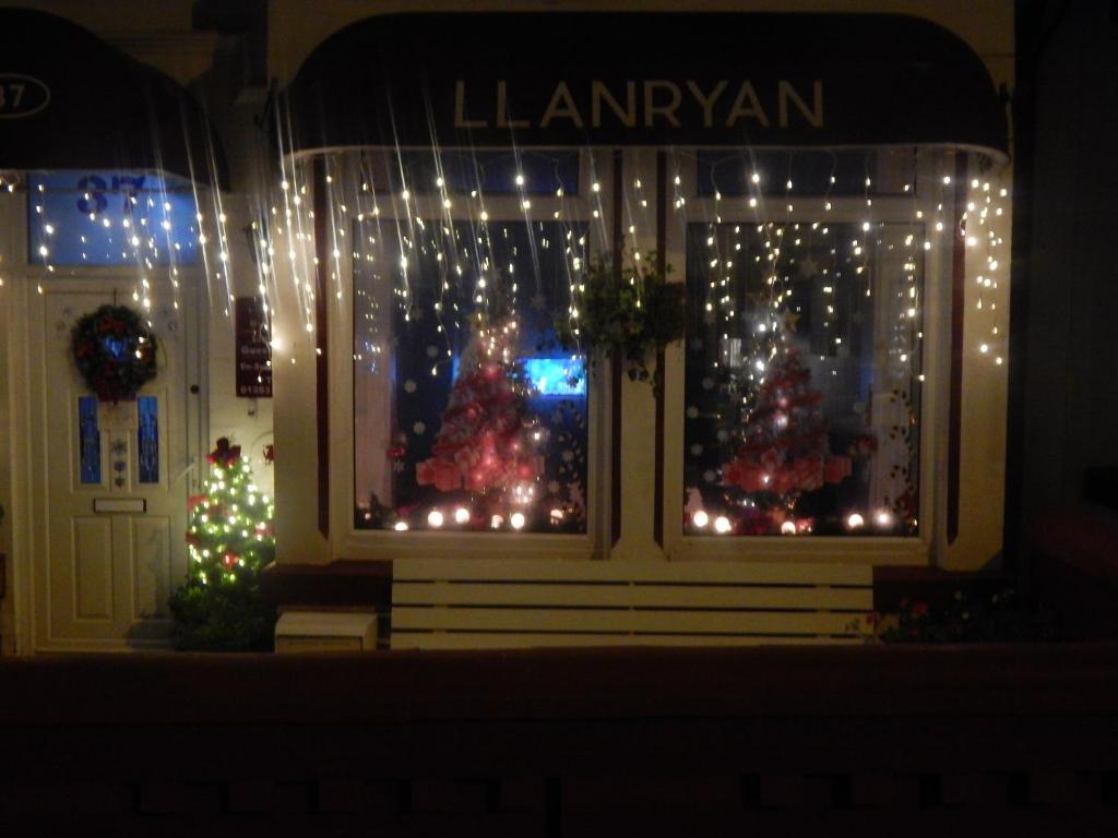 Llanryan Guest House