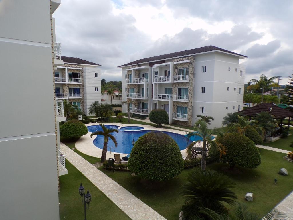 Utsikt över poolen vid Luxury in the Caribbean eller i närheten