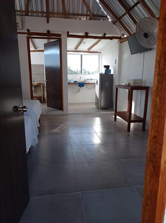 Kuchyň nebo kuchyňský kout v ubytování Camping y Cabañas Chelem