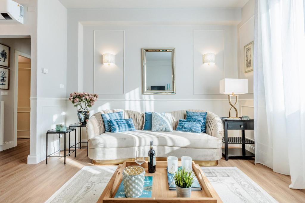 Χώρος καθιστικού στο Appartmento fronte mare con garage privato