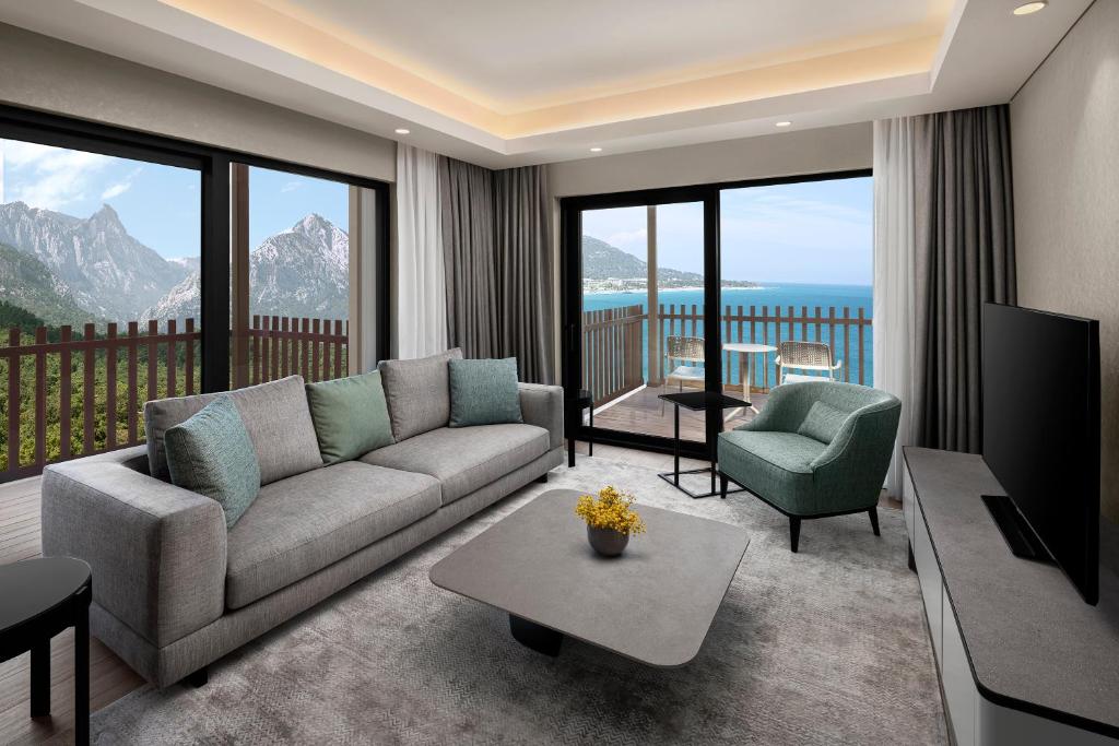 NG Phaselis Bay - Ecksuite Einzigartiger Meerblick
