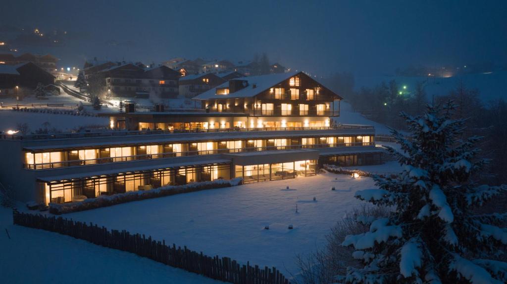 La Casies Mountain Hotel v zimě