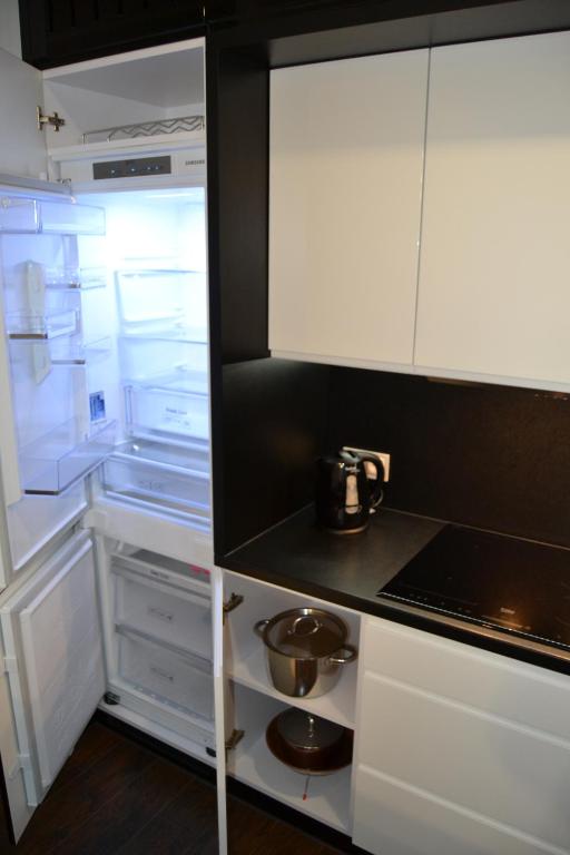 Kuchyňa alebo kuchynka v ubytovaní Apartament EverySeason Karpacz