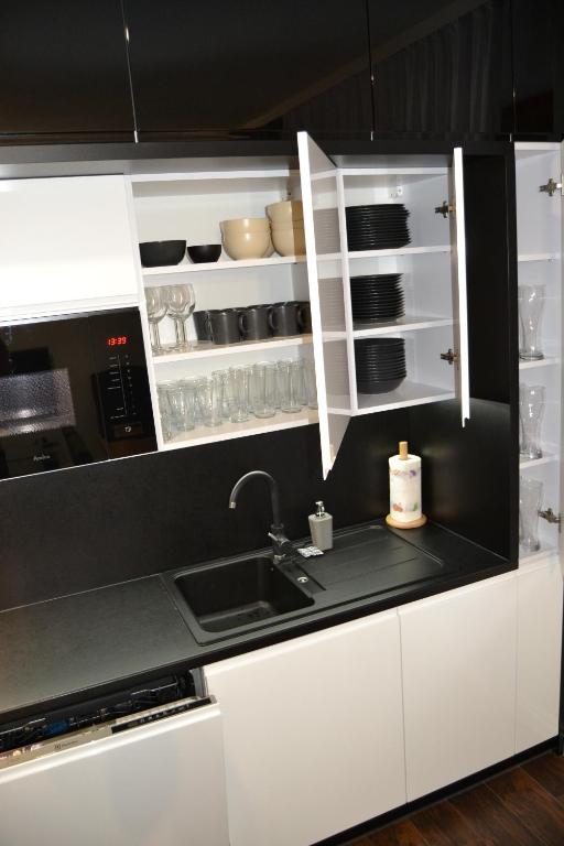 Kuchyňa alebo kuchynka v ubytovaní Apartament EverySeason Karpacz