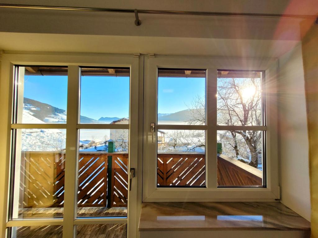 Balkón alebo terasa v ubytovaní Ferienwohnung Flachau Oberlehengut