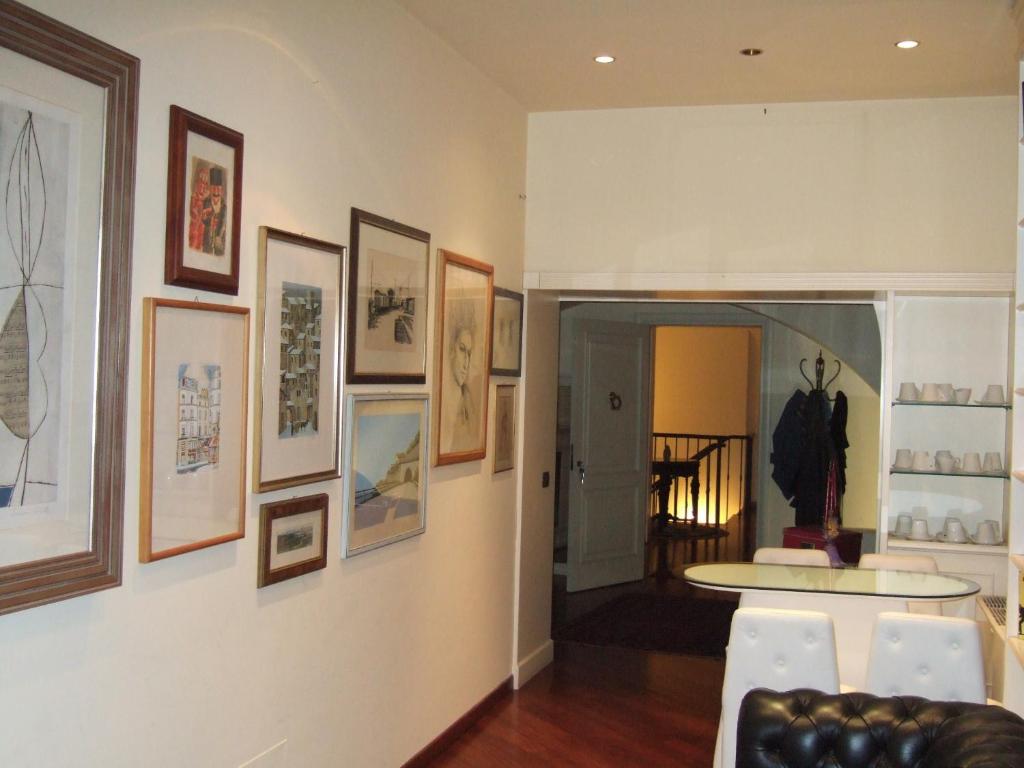 Imagem da galeria de Loft Piazza Università em Catânia