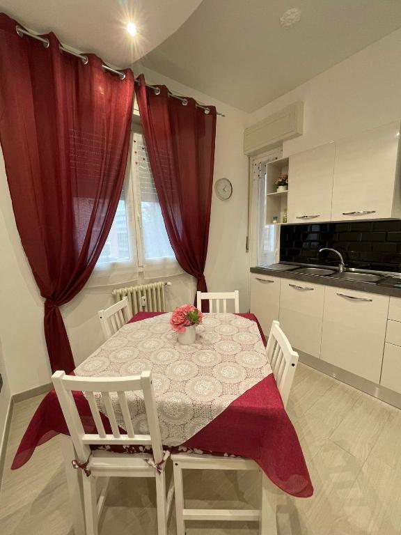 Kuchyň nebo kuchyňský kout v ubytování Alice sweet home