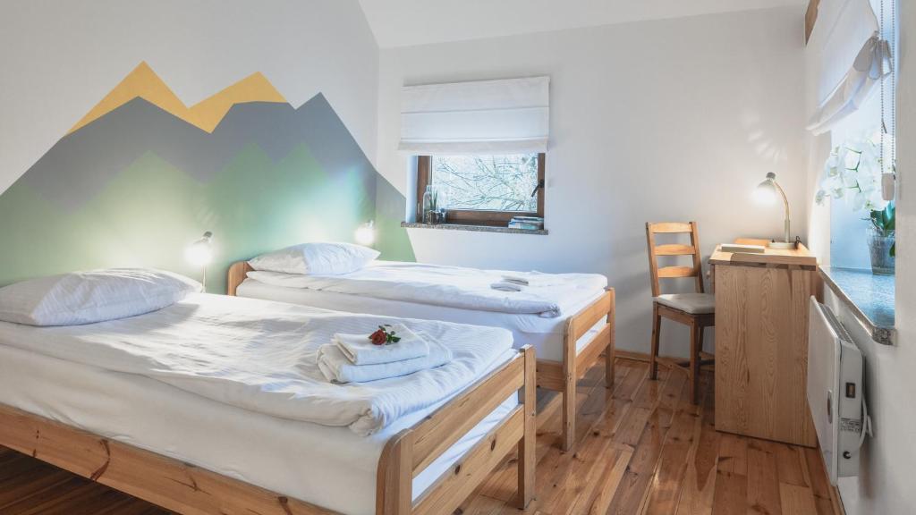 Przystanek Czarne - 17