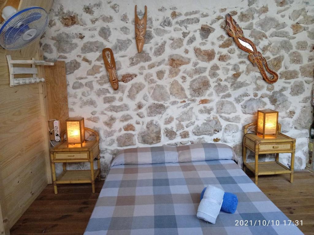 Guesthouse Berna - 混合宿舍间的单人床
