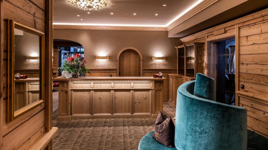 Posezení v ubytování Hotel & Chalet Montana