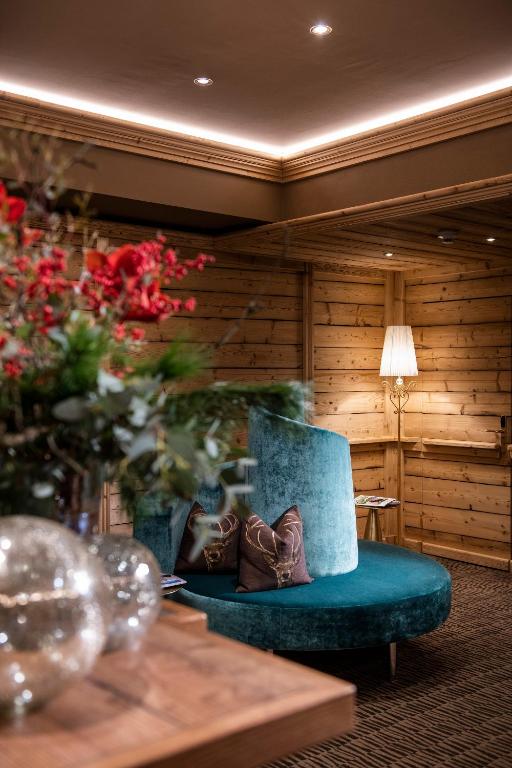 Posezení v ubytování Hotel & Chalet Montana