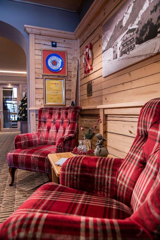 Posezení v ubytování Hotel & Chalet Montana