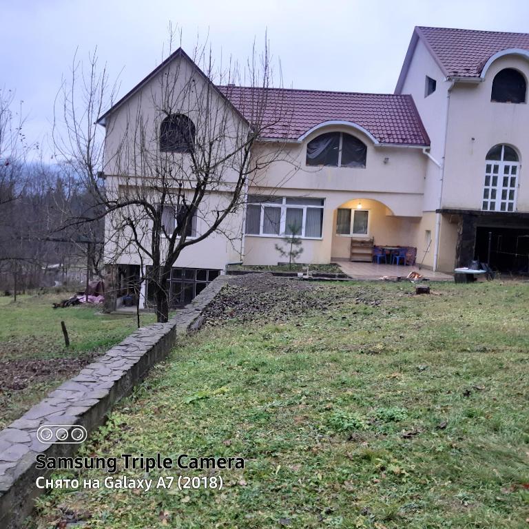 Budova, kde se vila nachází