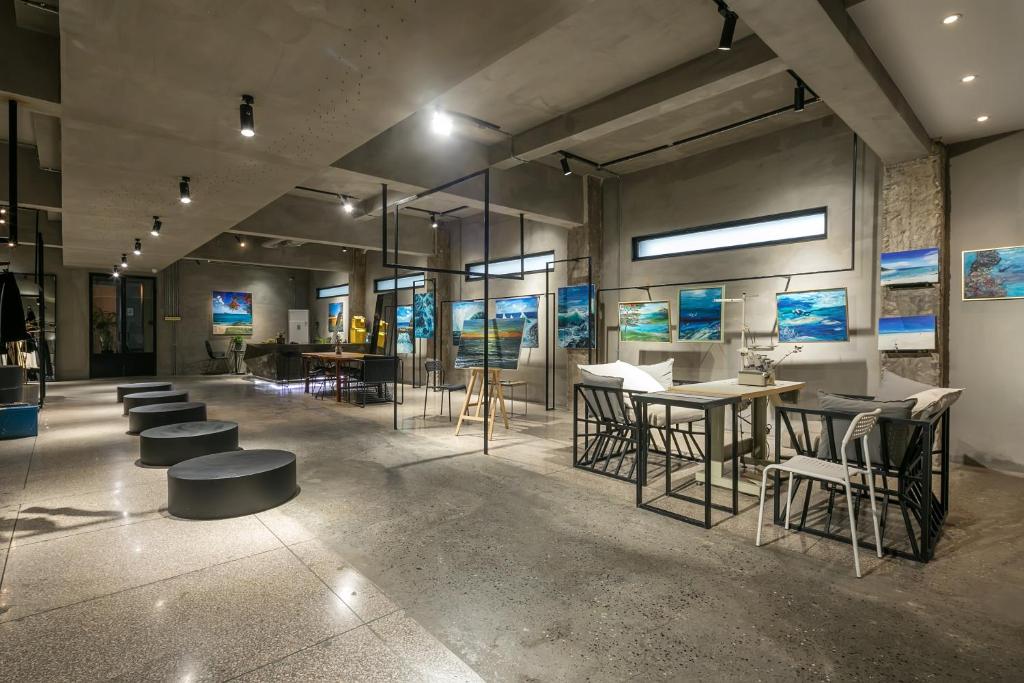 Posezení v ubytování Suzhou Unique Space Design Art Hotel