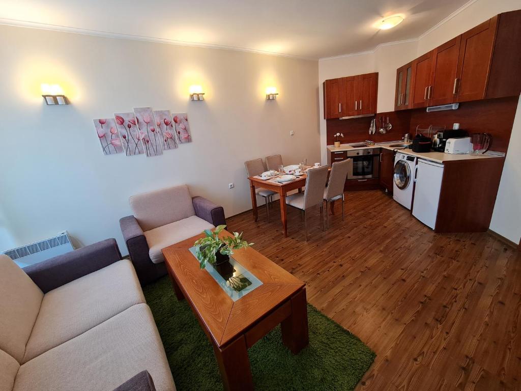 Fotografie z fotogalerie ubytování Bansko Vibes Apartments - Flora Boutique v destinaci Bansko