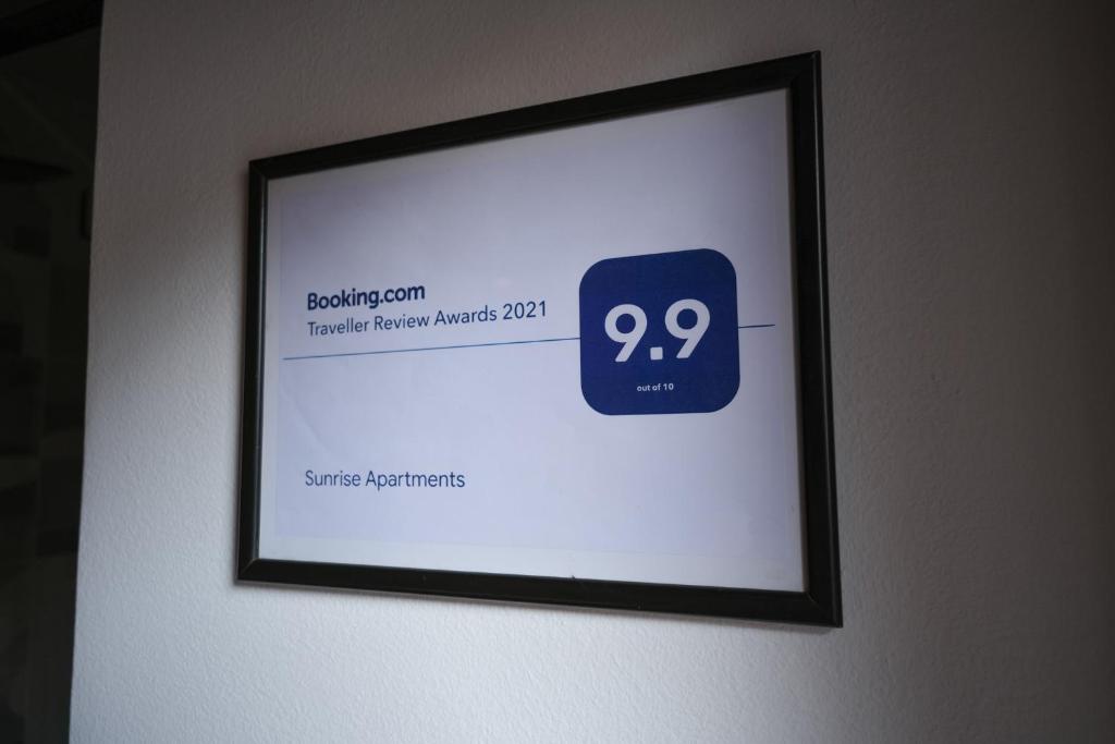 Certifikát, hodnocení, plakát nebo jiný dokument vystavený v ubytování Sunrise Apartments