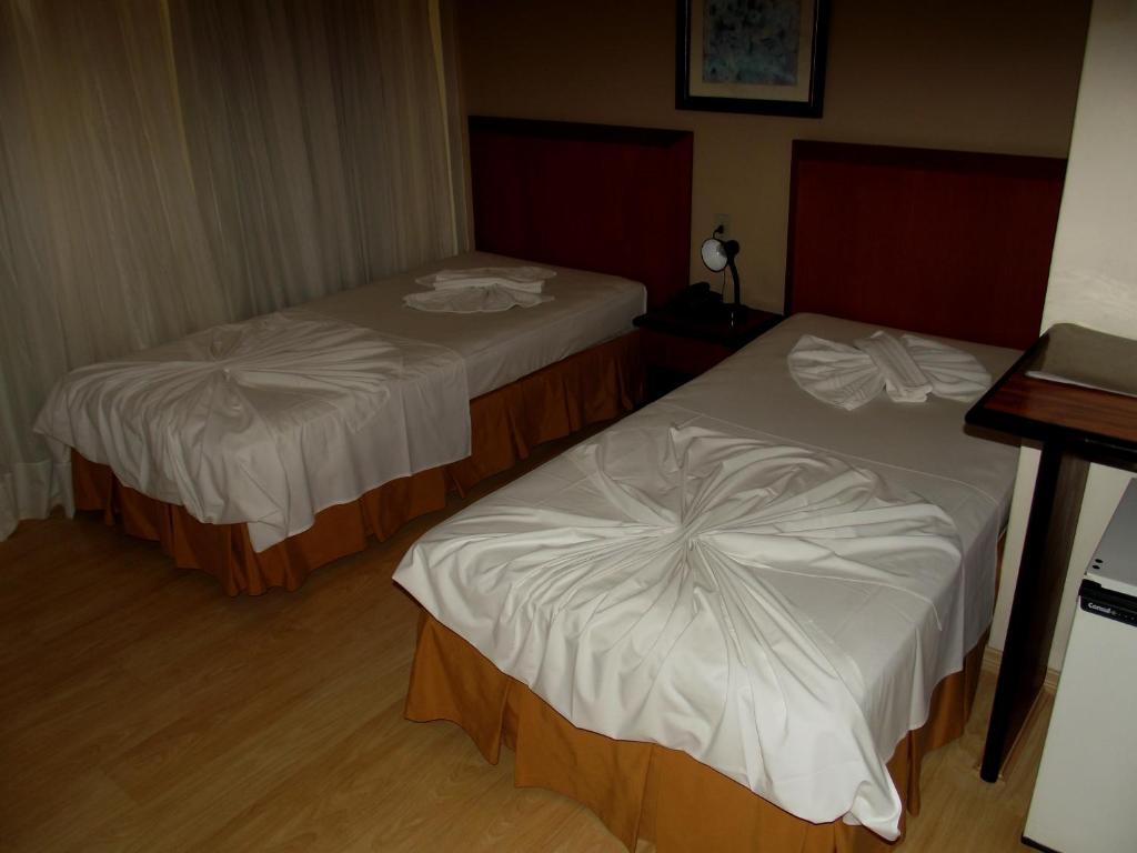  Geneviee Palace Hotel