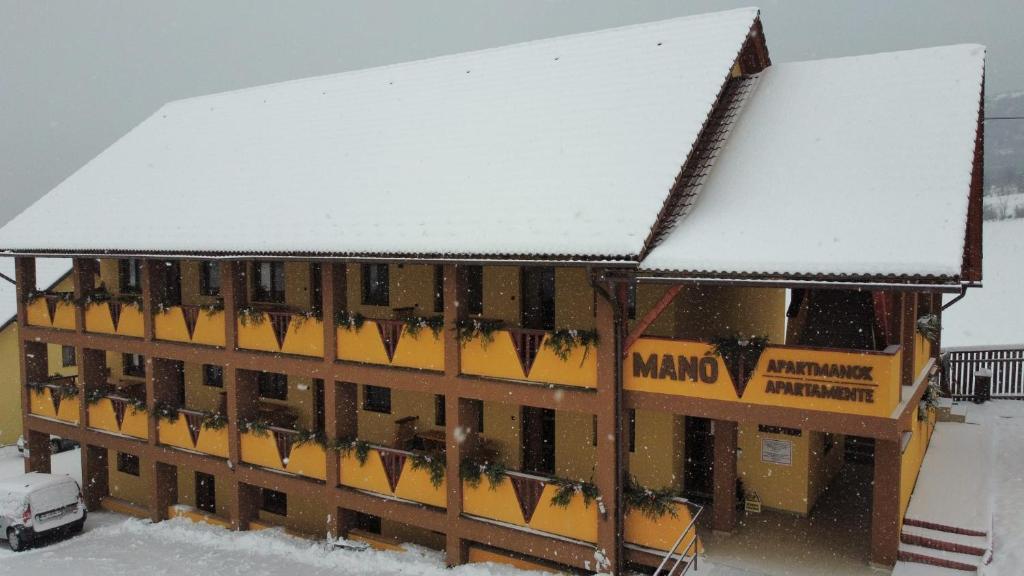 Apartamente Manó Apartmanok v zimě