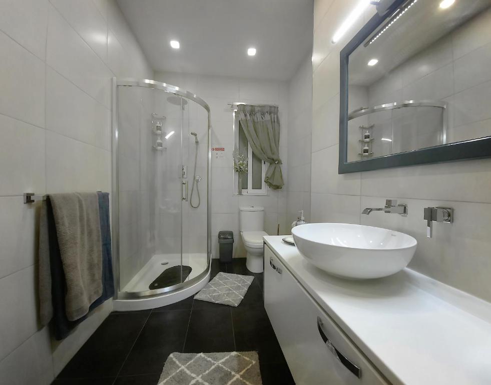 Koupelna v ubytování Cozy Rooms - Great Bus Connections - Free Parking