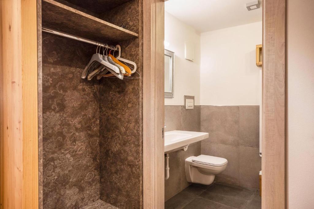 Koupelna v ubytování Chalet Osmar Suite 2