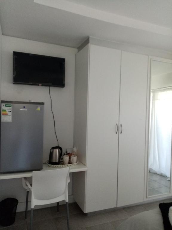 Lior-Gil accommodation- - Double Or Twin Room With Shared Bathroom