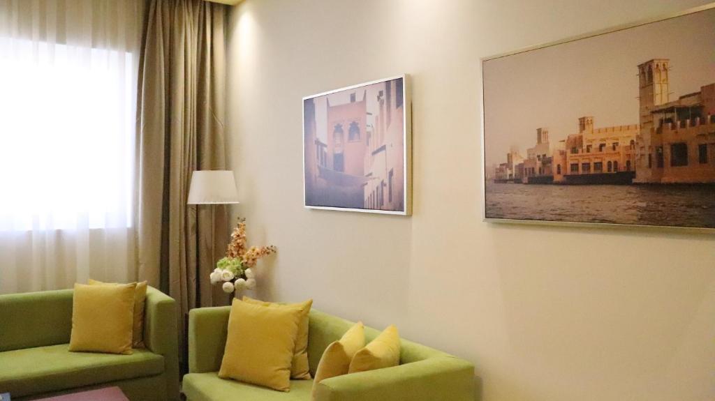 Posezení v ubytování Al Riyadh Hotel Apartments
