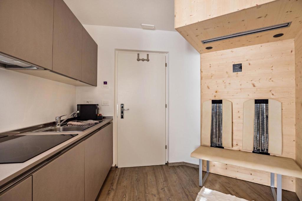 Kuchnia lub aneks kuchenny w obiekcie Apartment Dui Residence Bun Ste