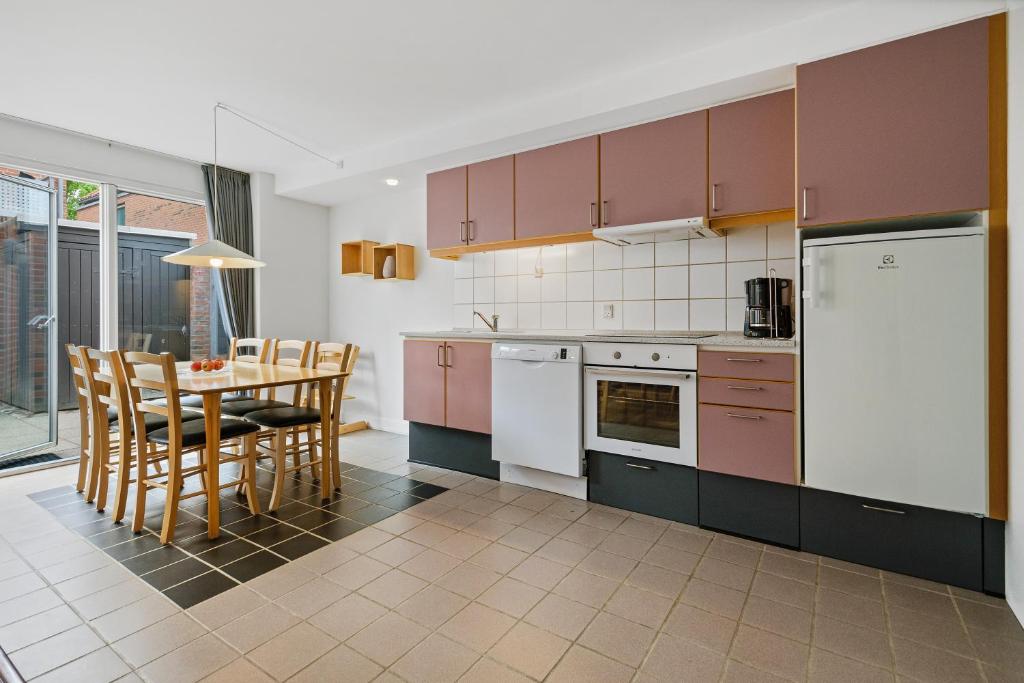 Kuchyň nebo kuchyňský kout v ubytování Ribe Byferie Resort