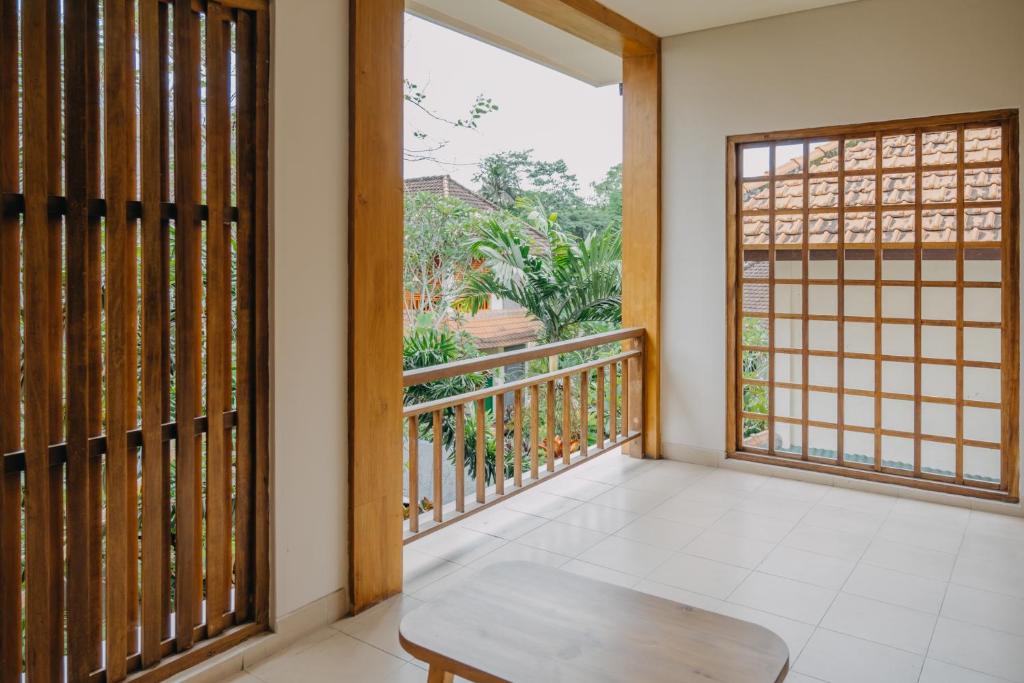 Balkón nebo terasa v ubytování Wana Karsa Ubud Hotel