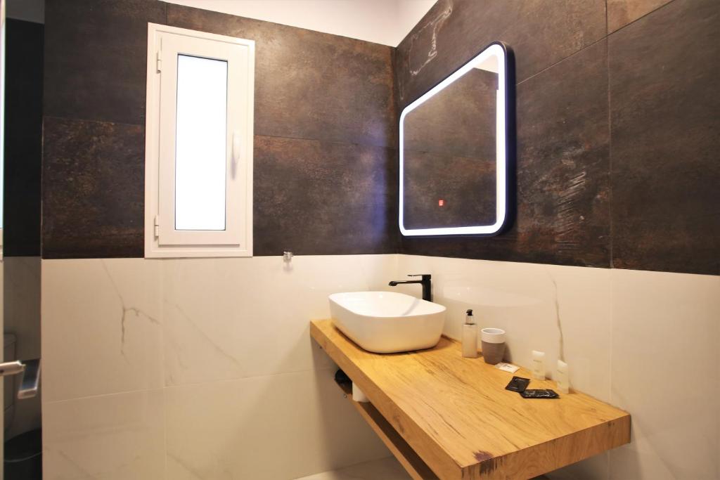 GK Athens - 