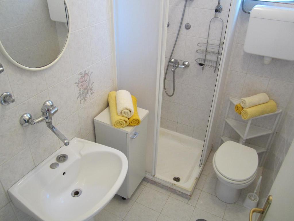 Apartment Tisno Residence - Apartment With Sea View
