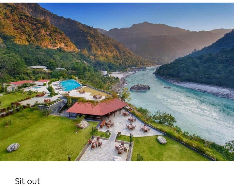 ALOHA RESORT GANGA Views 1BHK APARTMENTs and infinity Pool by Alka Rishikesh - Housity