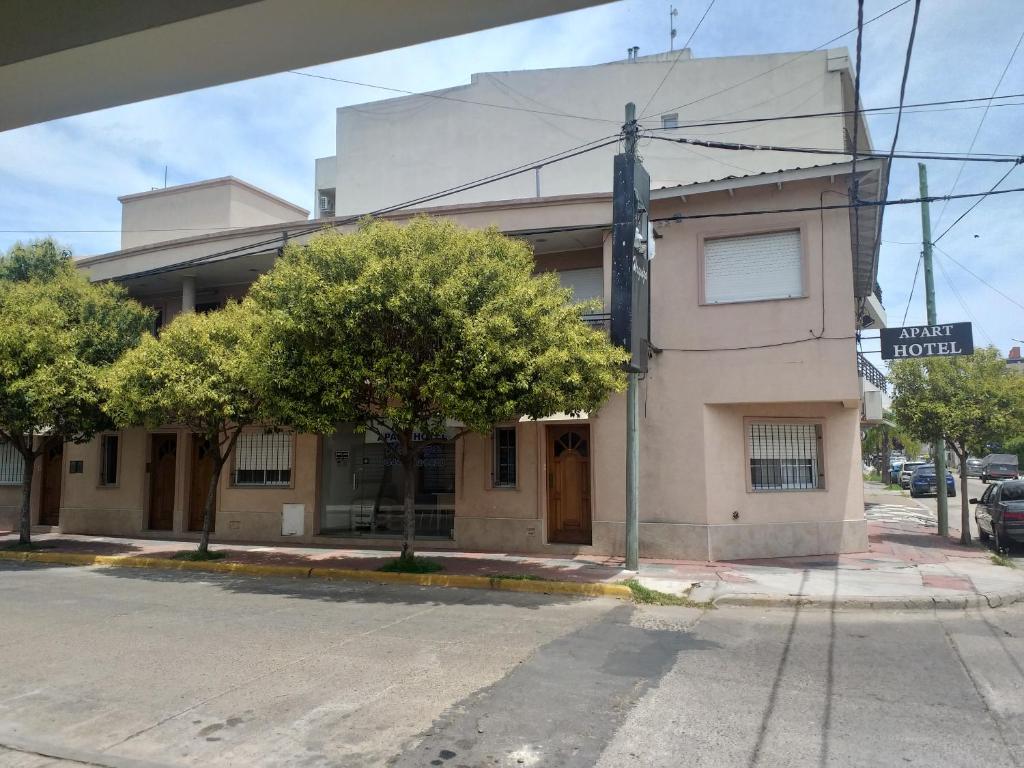 Edificio en el que se encuentra el apartahotel