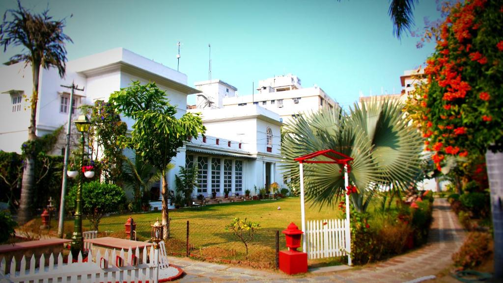 Zahrada ubytování The Royal Hermitage - Best Luxury Boutique Hotel Jaipur