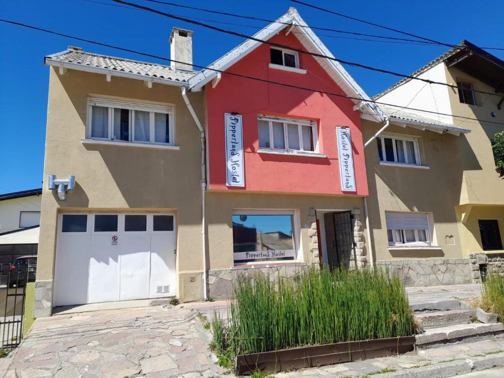 Edificio en el que se encuentra el albergue