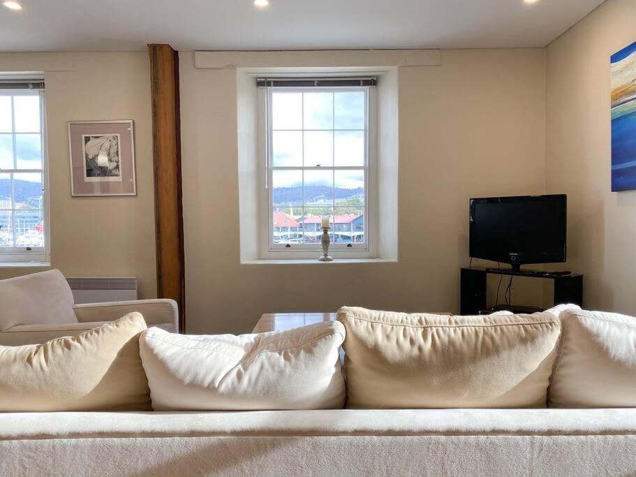 Luxury Hobart Waterfront Apartment with views! - Appartement 2 Chambres