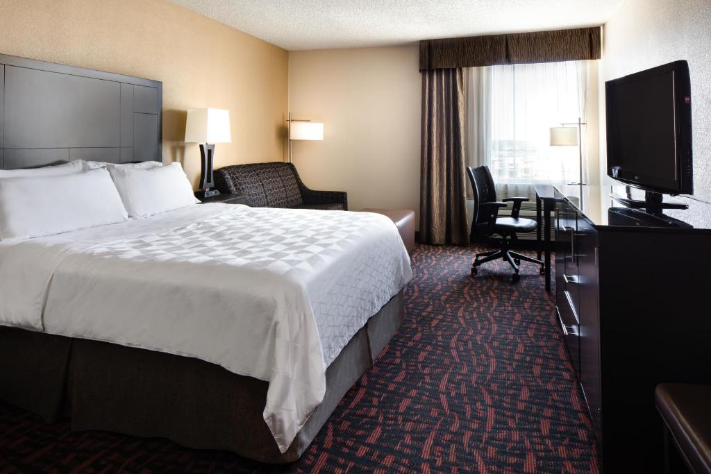 Holiday Inn Wichita East I-35, an IHG Hotel - 