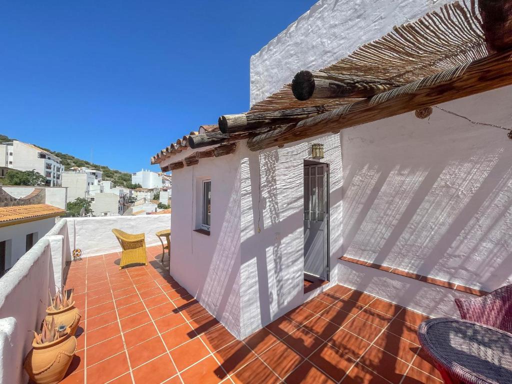 Authentic Charming Spanish Casa over 100 years old