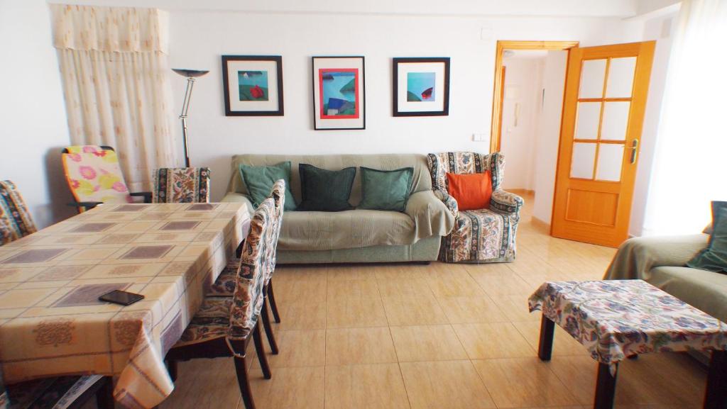 Los Angeles Denia, Denia – Updated 2023 Prices